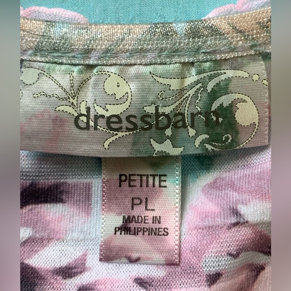 Beautiful feminine ruffle layers tank - PETITE - Picture 4 of 5